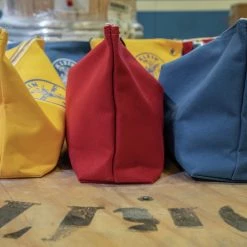 Klein Tools 5539LBLU 18 In. X 3.5 In. X 8 In. Canvas Zipper Consumables Tool Pouch - Large, Blue -Tool Storage Sales klnn5539lblu d