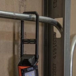 Klein Tools 56403 Rechargeable 460 Lumen Cordless Personal LED Worklight -Tool Storage Sales klnn56403 f