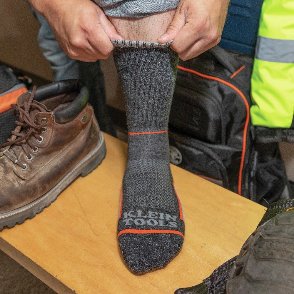 Klein Tools 60508 1 Pair Performance Thermal Socks - Large, Dark Gray/Light Gray/Orange 6 Klein Tools 60508 1 Pair Performance Thermal Socks - Large, Dark Gray/Light Gray/Orange - Image 4